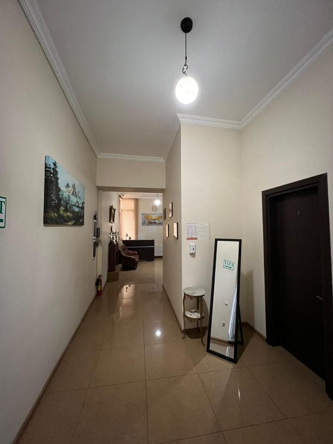 Hotel Albatros Batumi Exterior foto