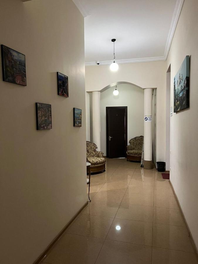 Hotel Albatros Batumi Exterior foto